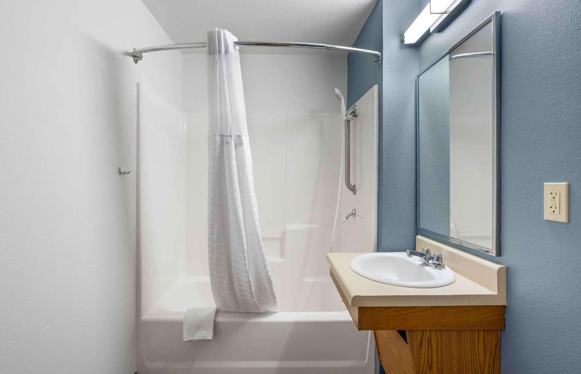 Extended Stay America Select Suites - Wichita - Airport المظهر الخارجي الصورة