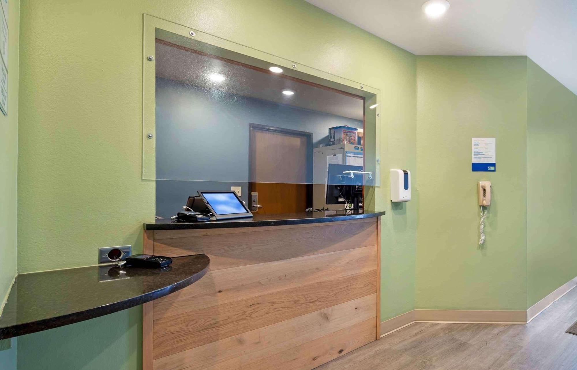 Extended Stay America Select Suites - Wichita - Airport المظهر الخارجي الصورة