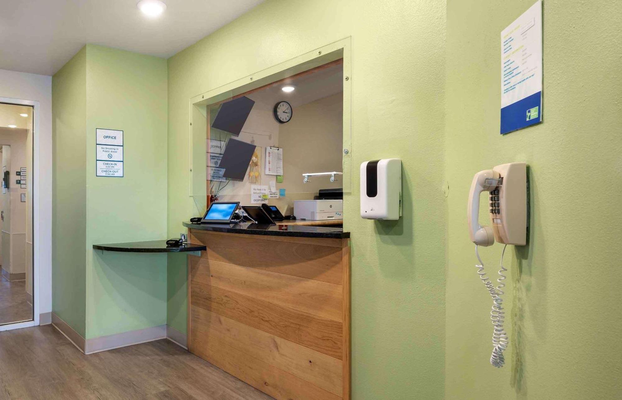Extended Stay America Select Suites - Wichita - Airport المظهر الخارجي الصورة