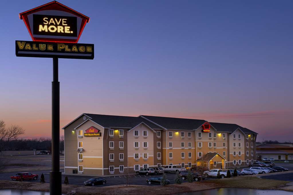 Extended Stay America Select Suites - Wichita - Airport المظهر الخارجي الصورة