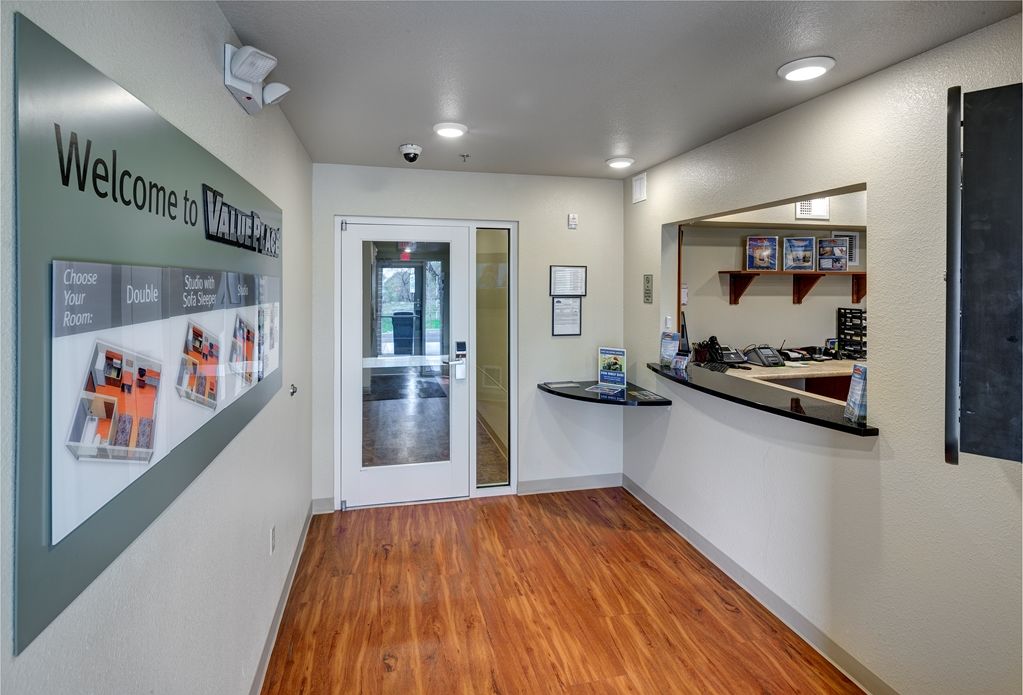 Extended Stay America Select Suites - Wichita - Airport المظهر الداخلي الصورة
