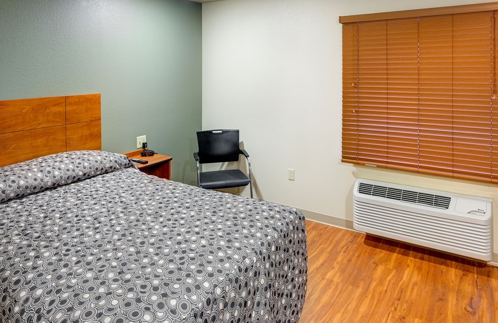Extended Stay America Select Suites - Wichita - Airport الغرفة الصورة