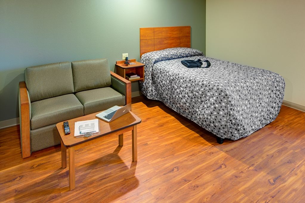 Extended Stay America Select Suites - Wichita - Airport الغرفة الصورة