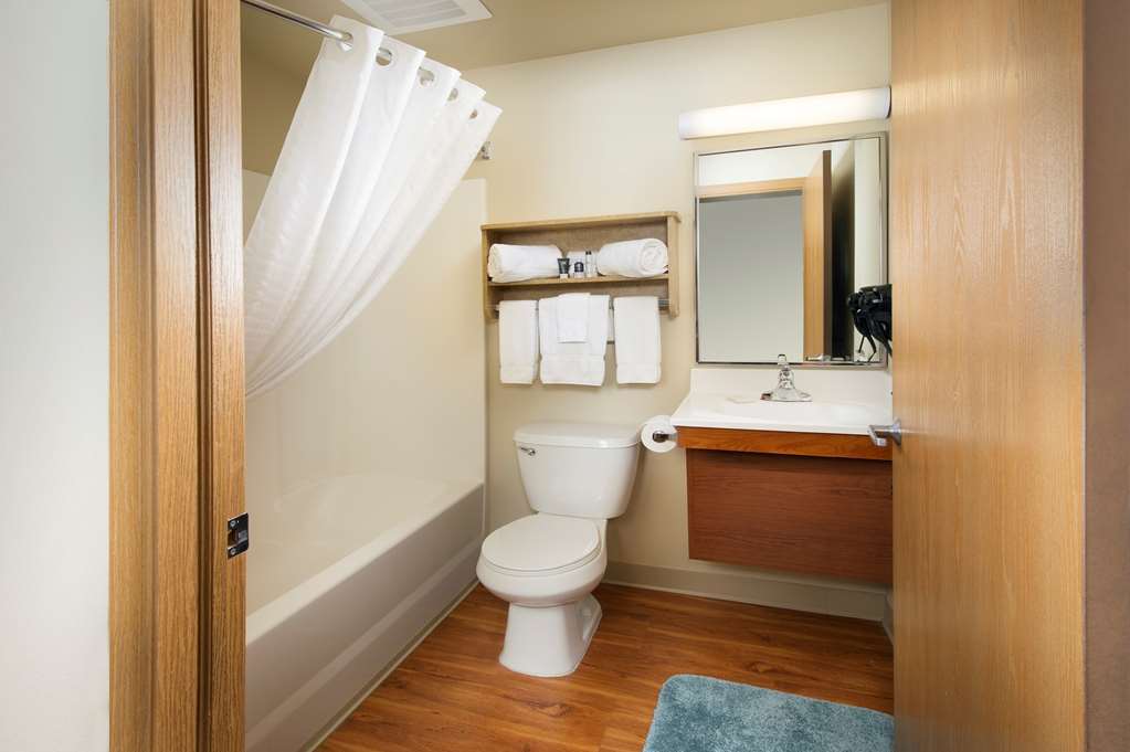 Extended Stay America Select Suites - Wichita - Airport الغرفة الصورة
